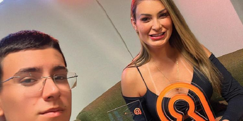 Sou Uma Atriz Declara Andressa Urach Sobre Cenas De Sexo Na Presen A Do Filho Folha Do